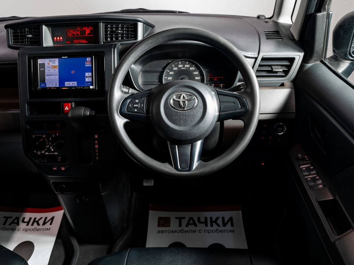 Toyota Roomy 2018 - фото автомобиля