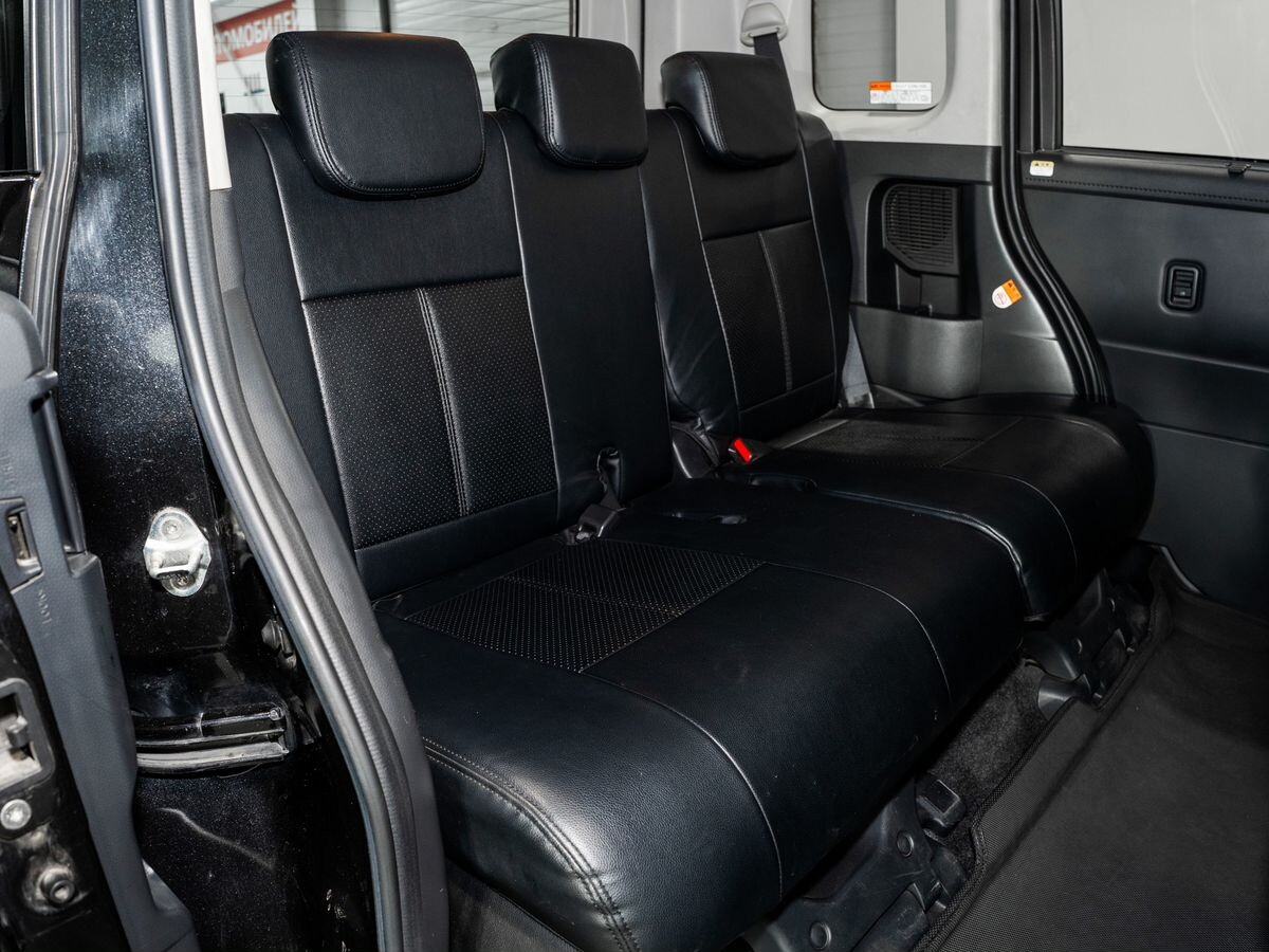 Toyota Roomy 2018 - фото автомобиля