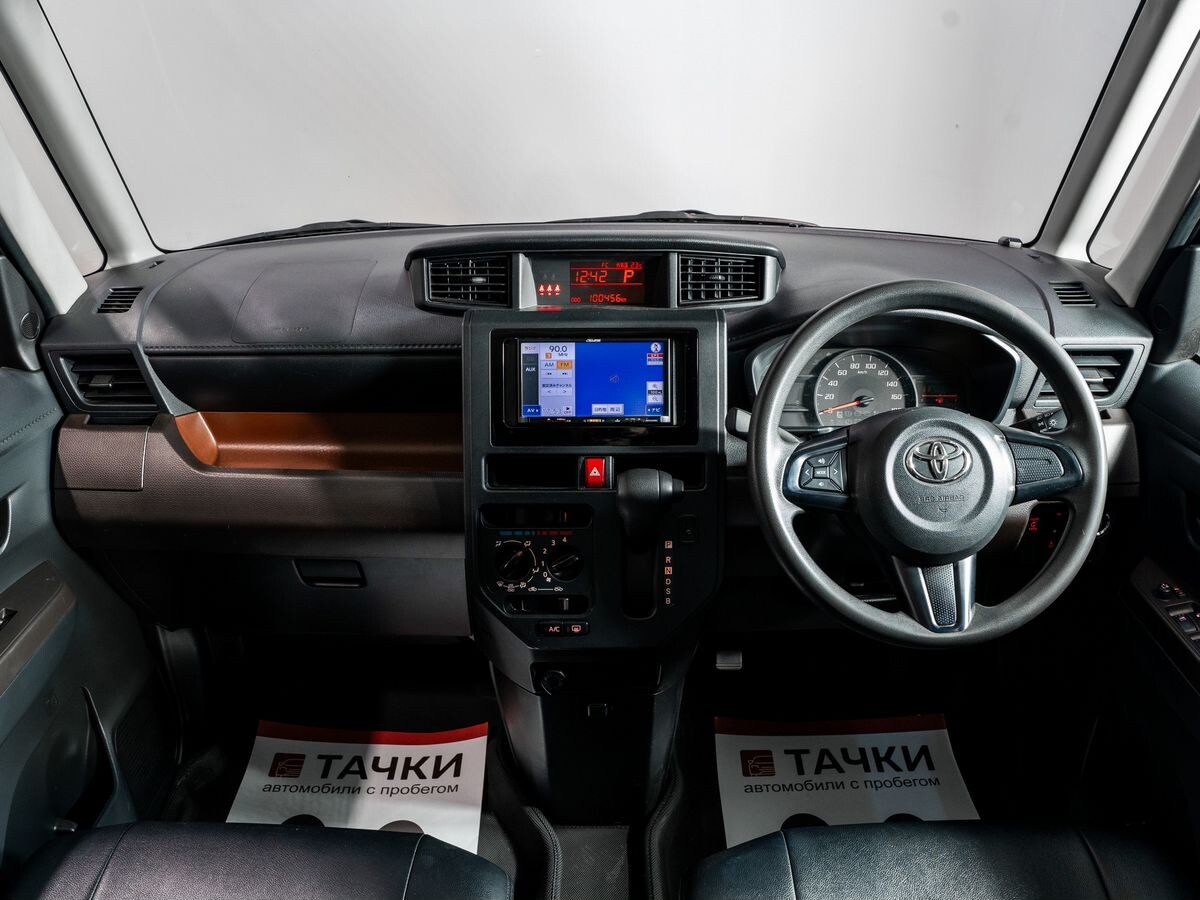Toyota Roomy 2018 - фото автомобиля