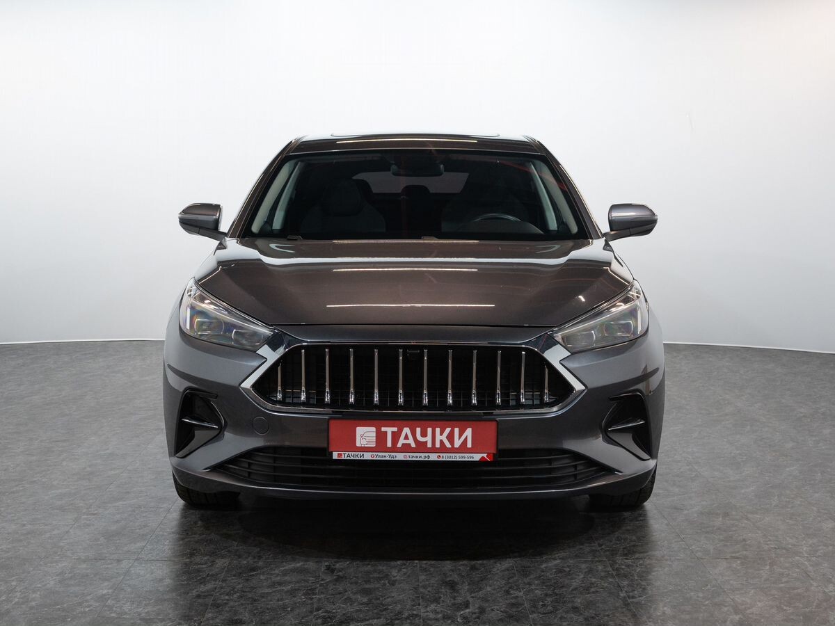 JAC J7 2023 - фото автомобиля