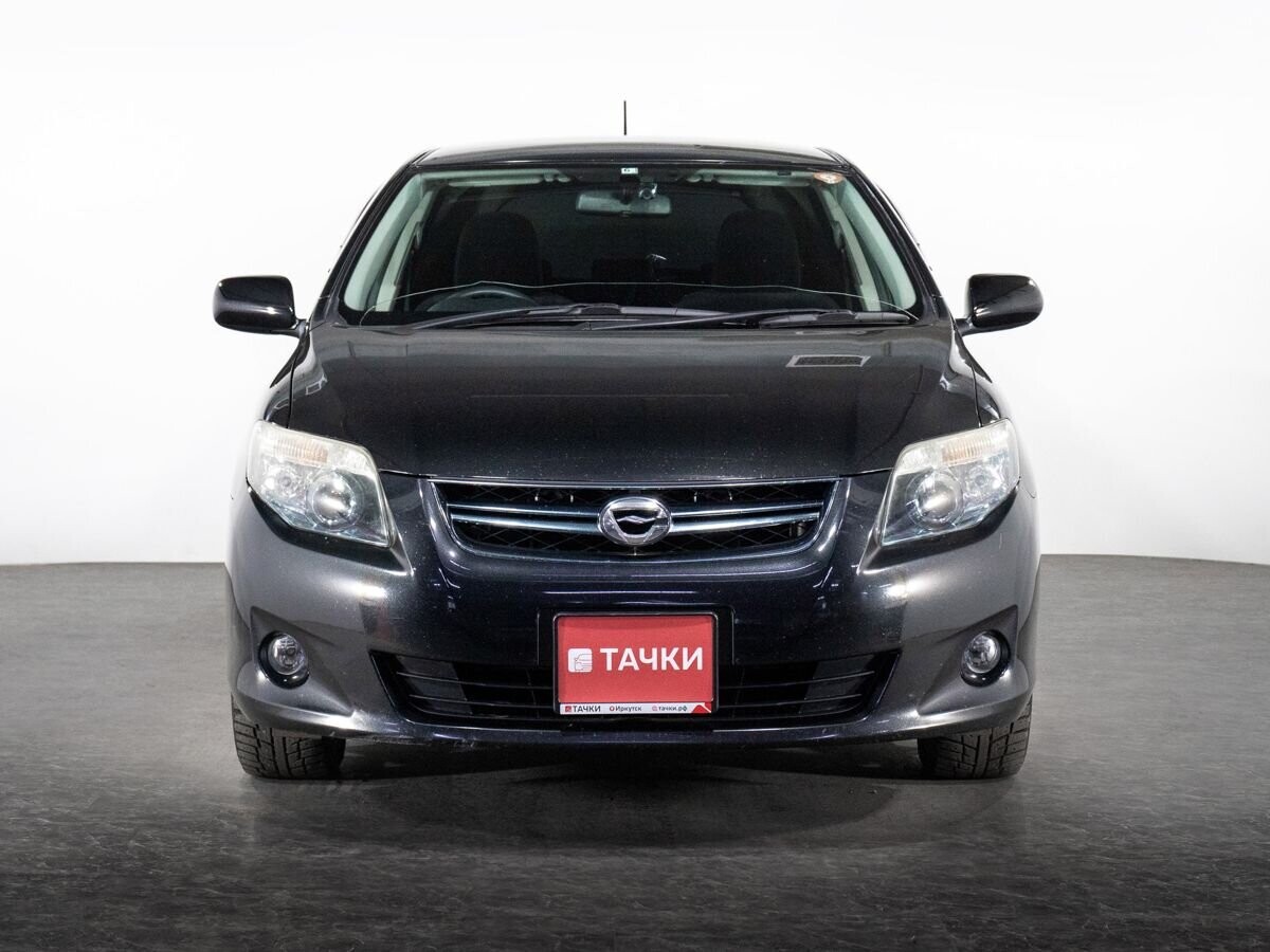 Toyota Corolla 2010 - фото автомобиля