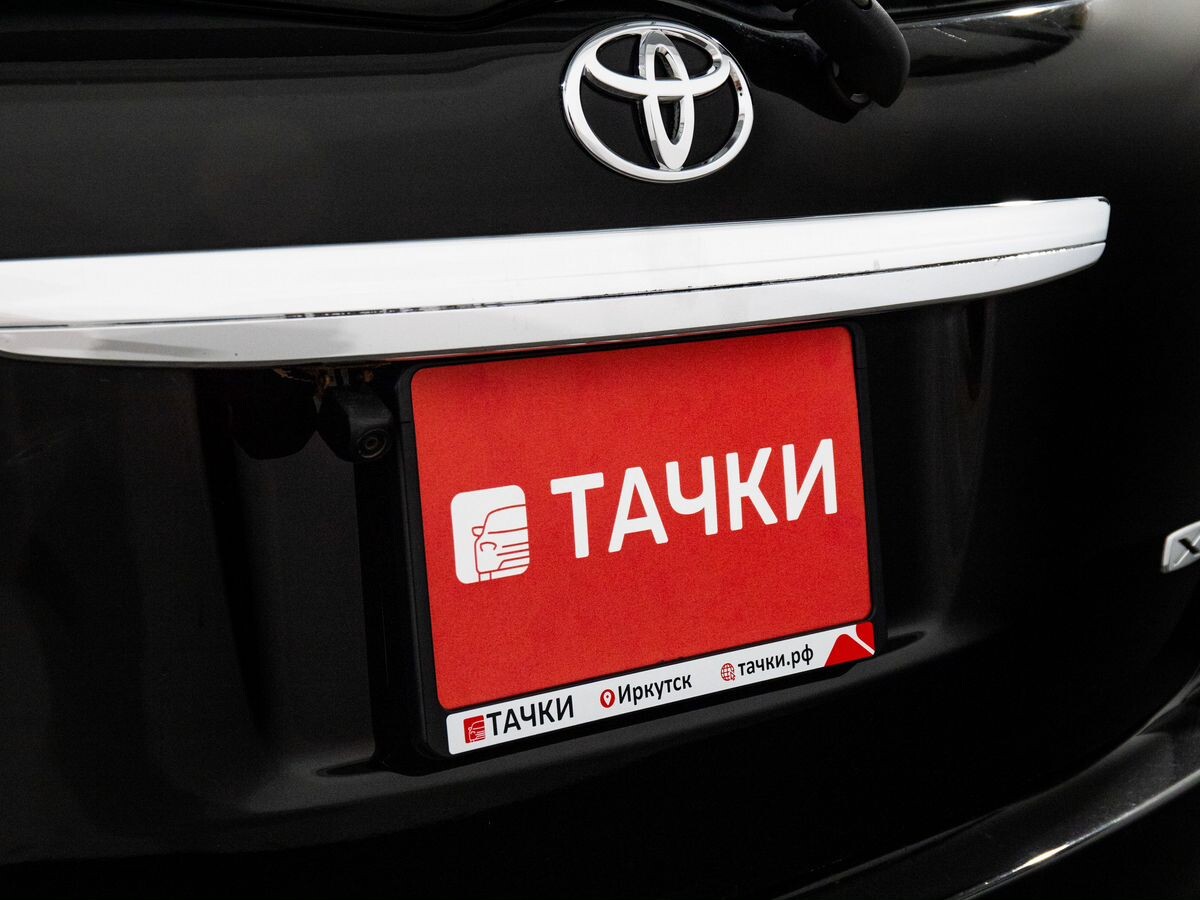 Toyota Corolla 2010 - фото автомобиля