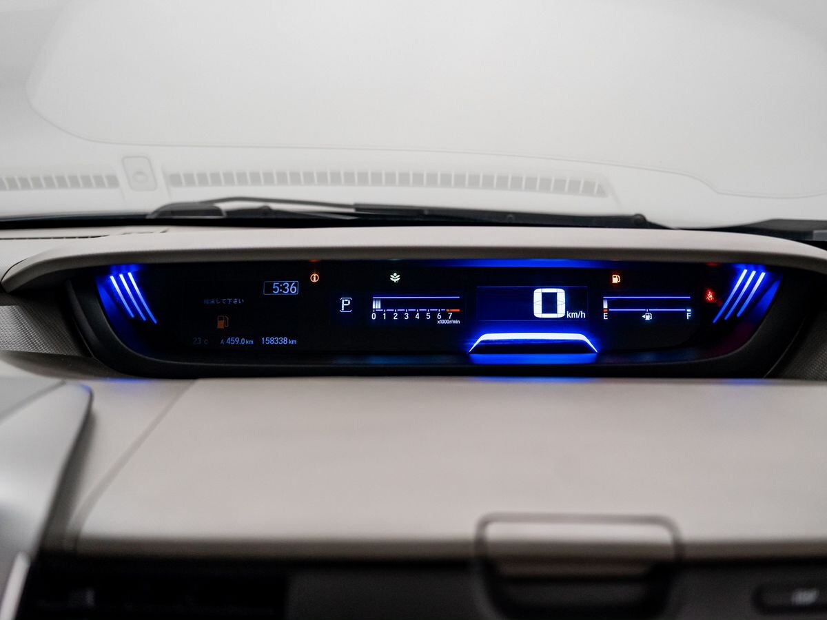 Honda Freed 2018 - фото автомобиля