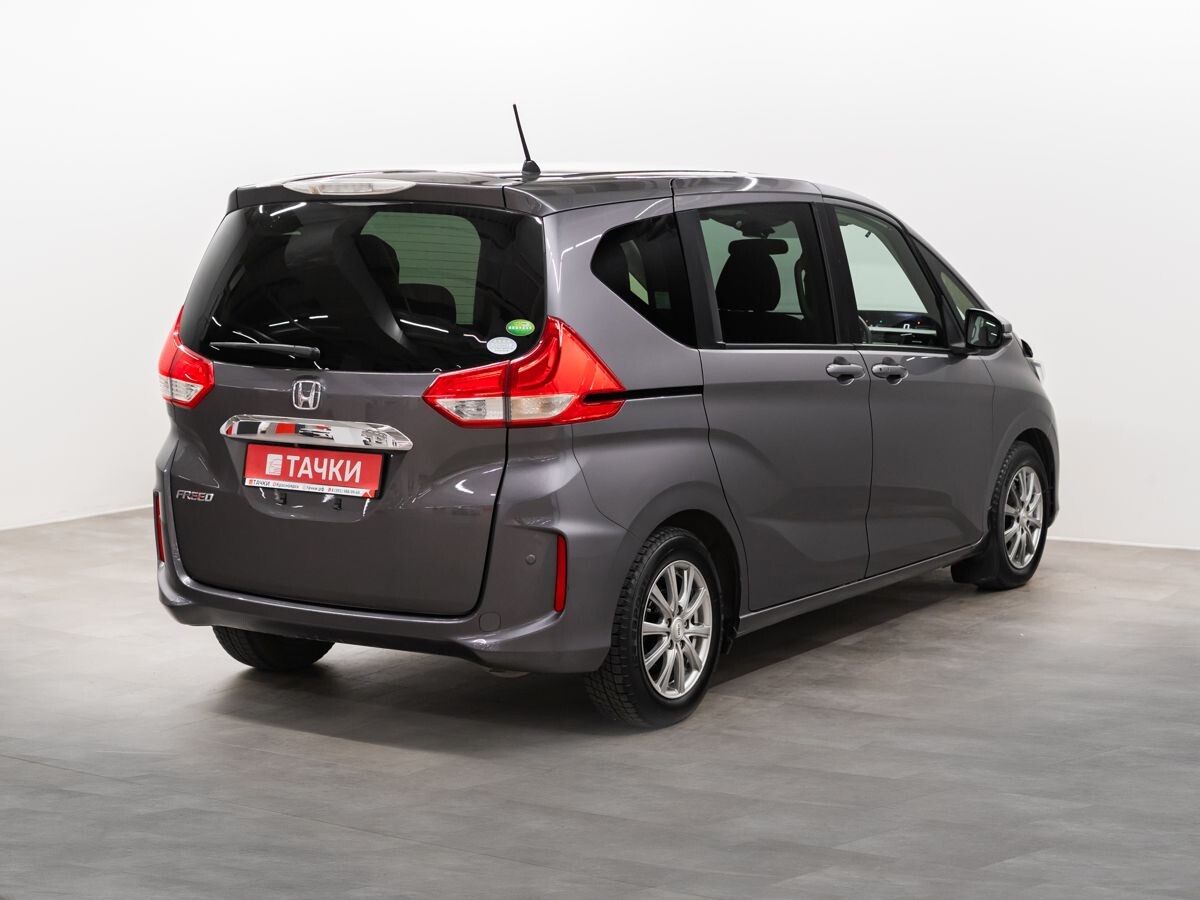 Honda Freed 2018 - фото автомобиля