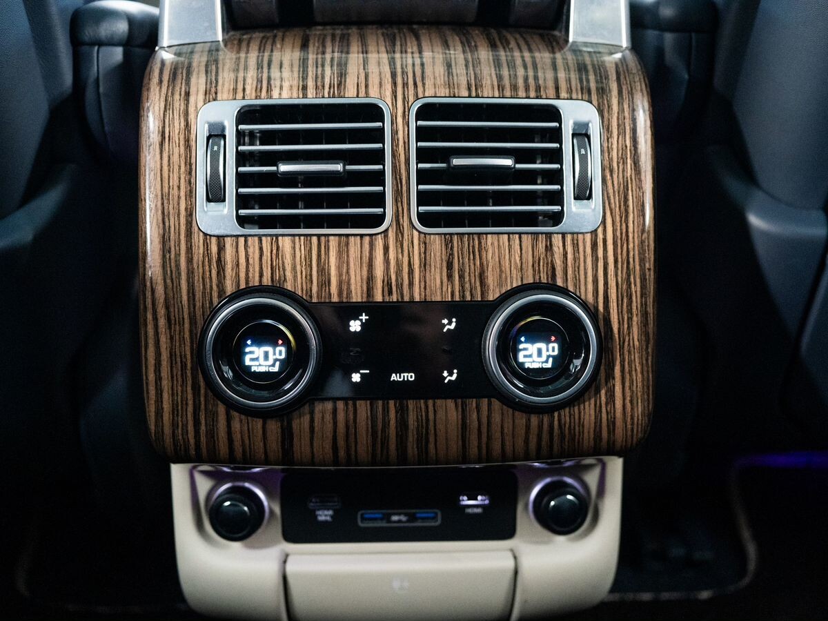 Land Rover Range Rover 2018 - фото автомобиля