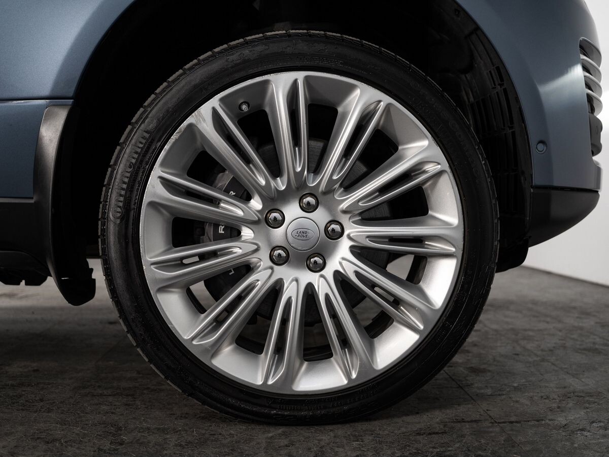 Land Rover Range Rover 2018 - фото автомобиля