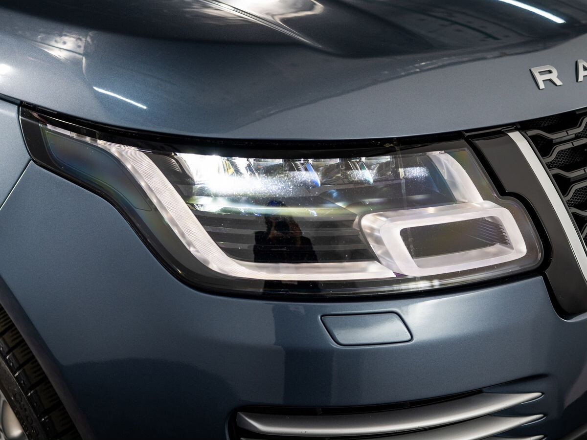 Land Rover Range Rover 2018 - фото автомобиля