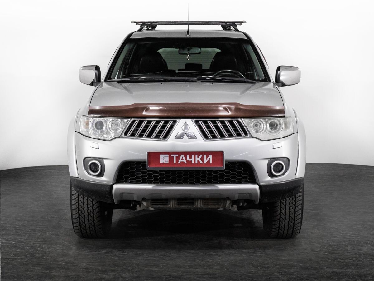 Mitsubishi Pajero Sport 2011 - фото автомобиля
