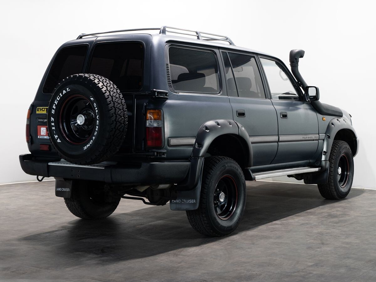 Toyota Land Cruiser 1993 - фото автомобиля