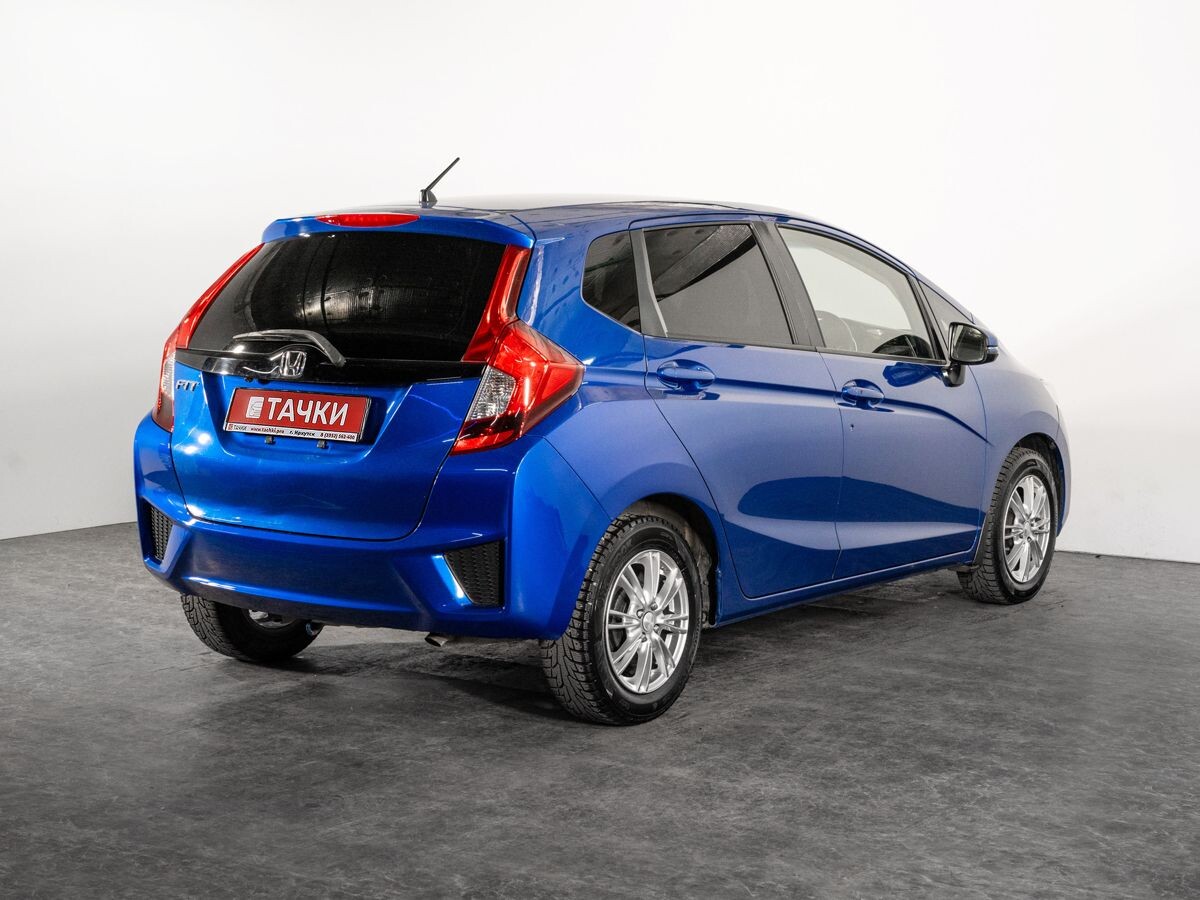 Honda Fit 2017 - фото автомобиля