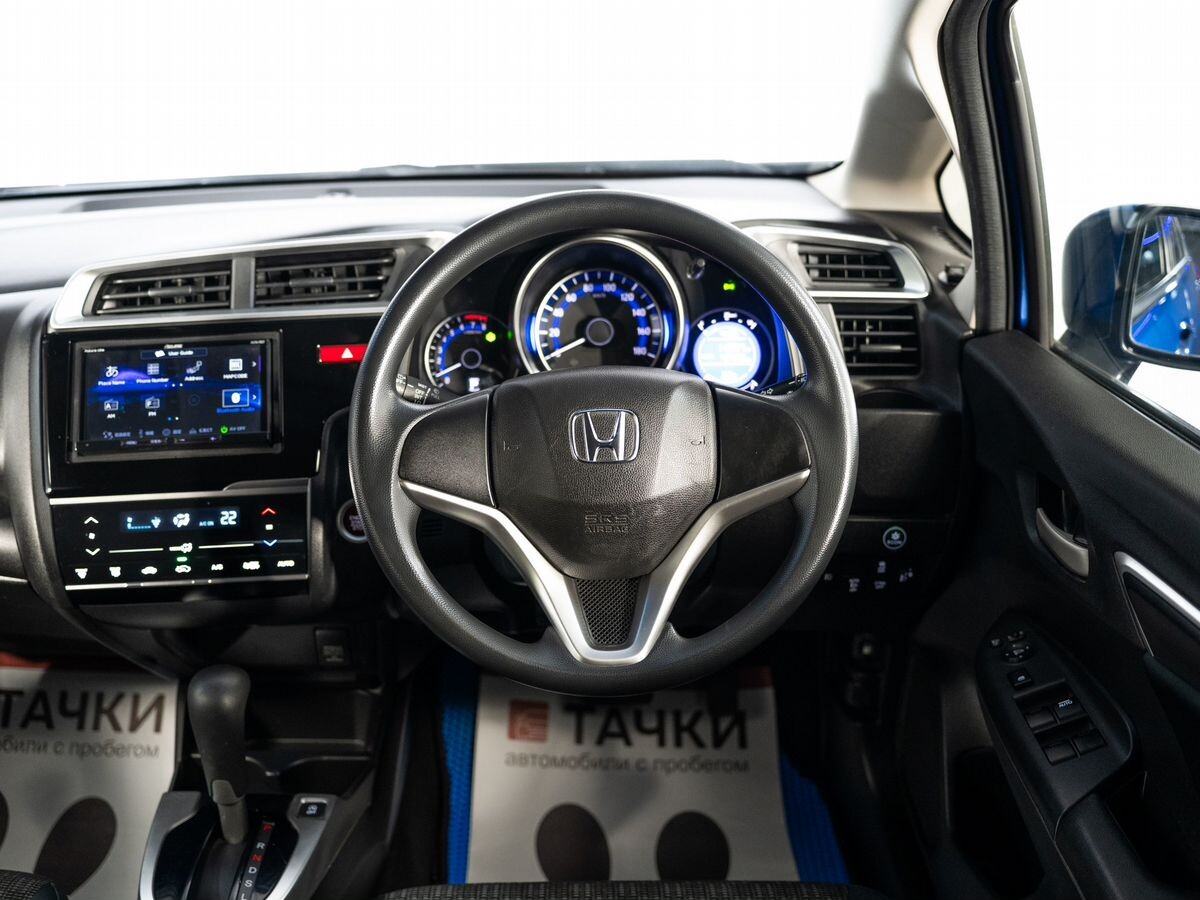 Honda Fit 2017 - фото автомобиля