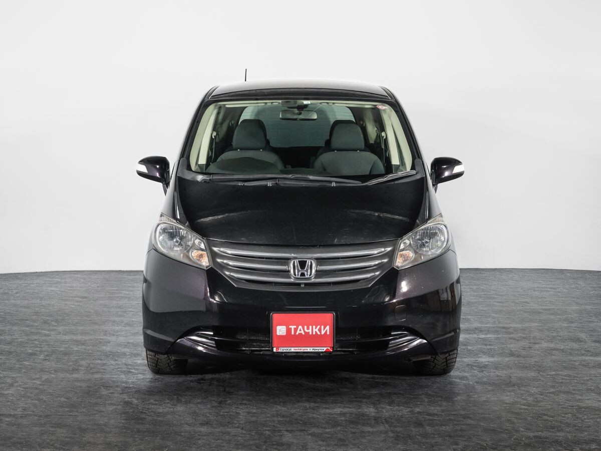 Honda Freed 2010 - фото автомобиля