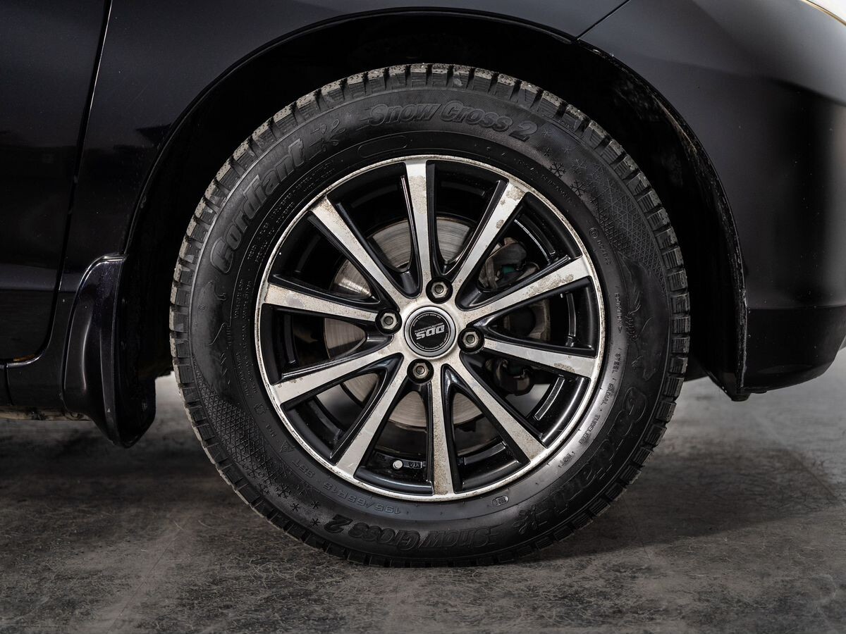 Honda Freed 2010 - фото автомобиля