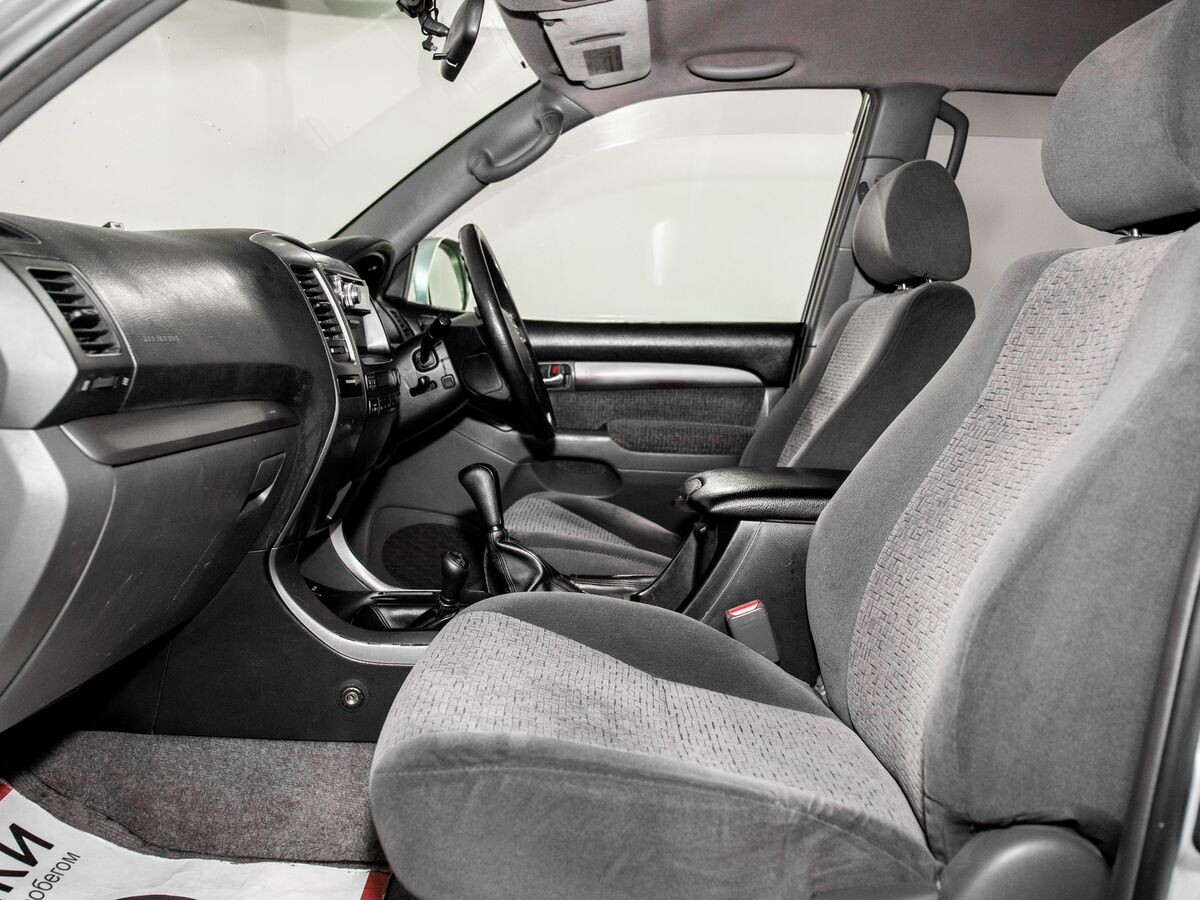 Toyota Land Cruiser Prado 2002 - фото автомобиля