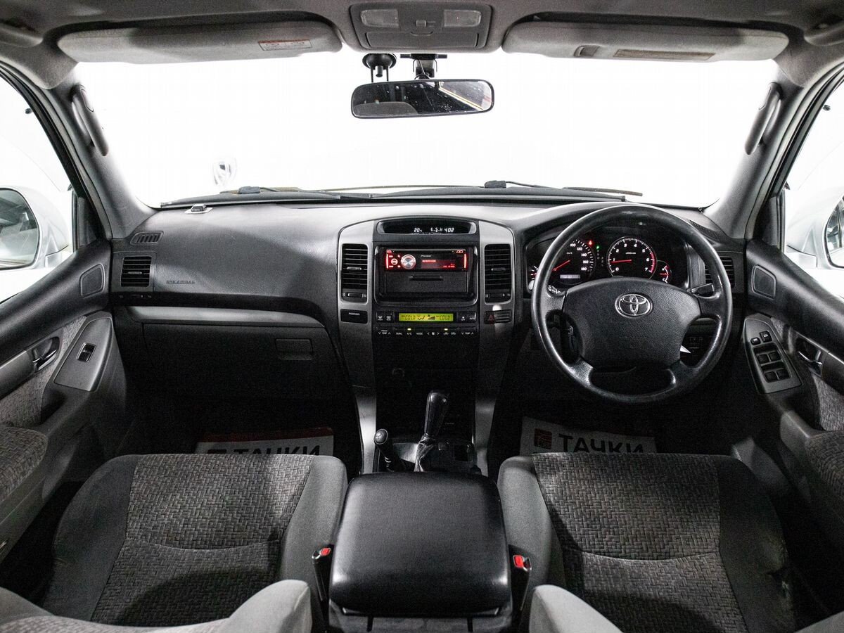 Toyota Land Cruiser Prado 2002 - фото автомобиля