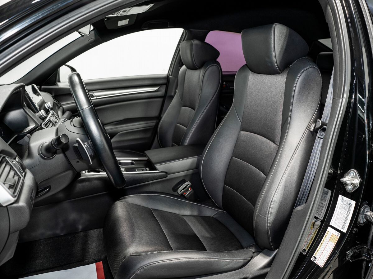 Honda Accord 2018 - фото автомобиля