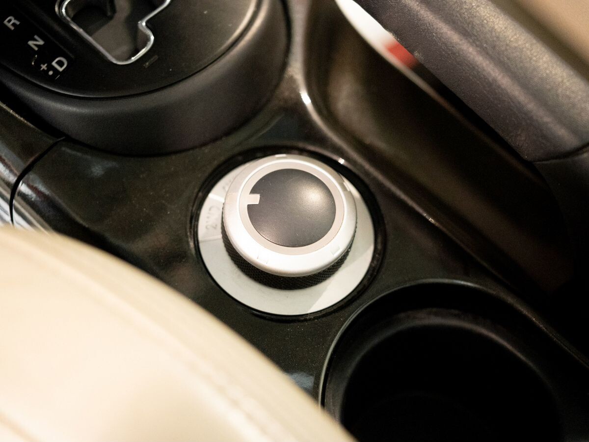 Citroen C-Crosser 2009 - фото автомобиля