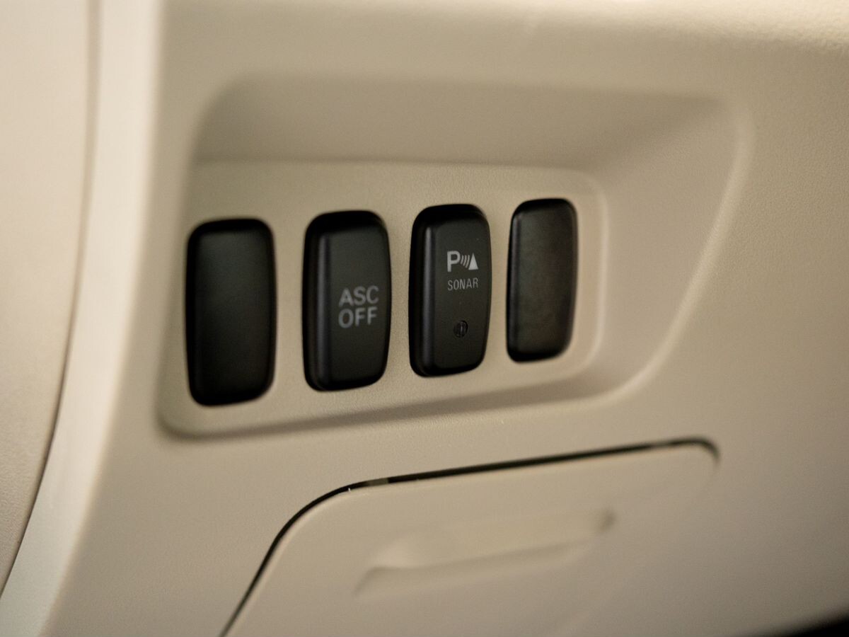 Citroen C-Crosser 2009 - фото автомобиля