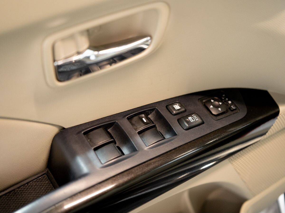 Citroen C-Crosser 2009 - фото автомобиля