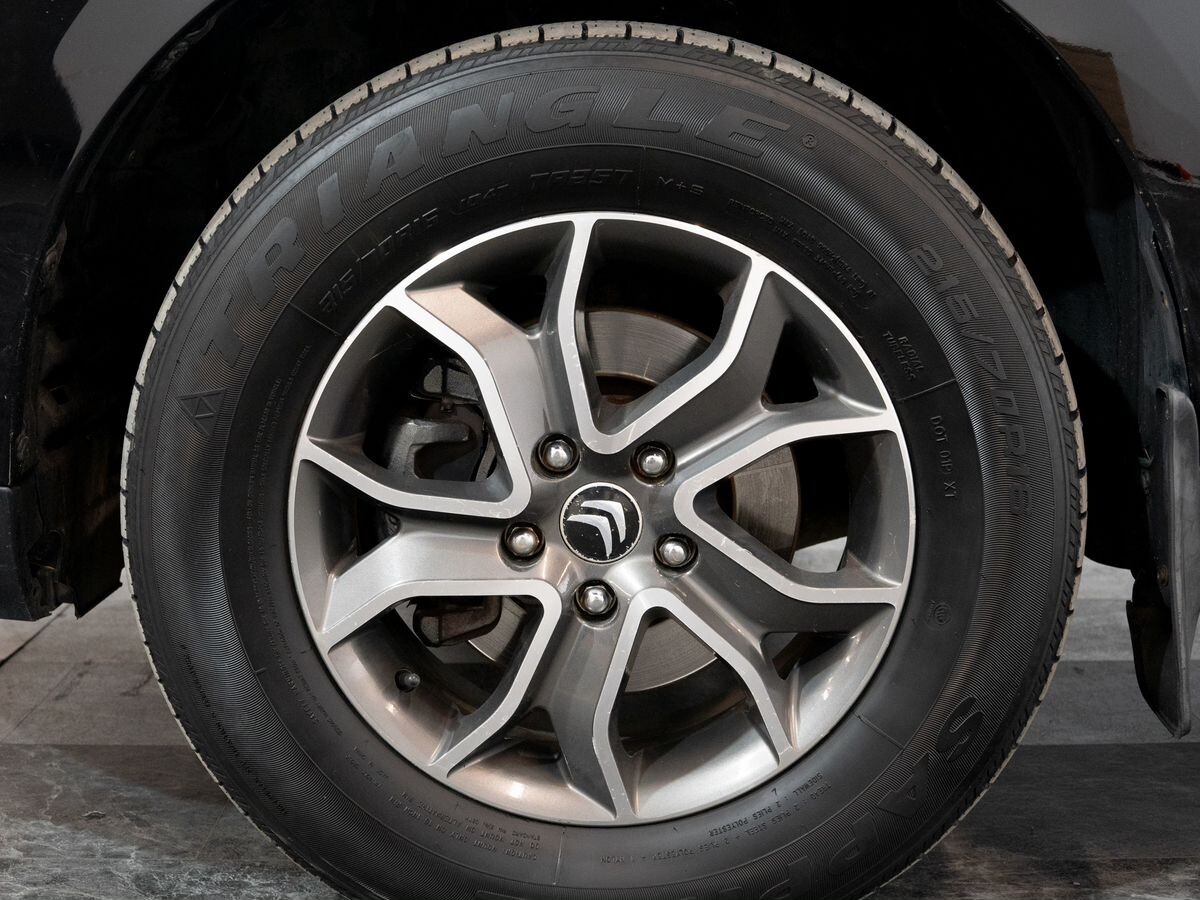 Citroen C-Crosser 2009 - фото автомобиля