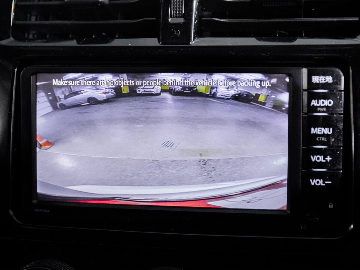 Toyota Ractis 2016 - фото автомобиля