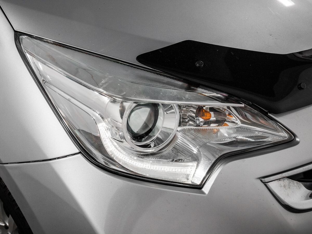 Toyota Ractis 2016 - фото автомобиля