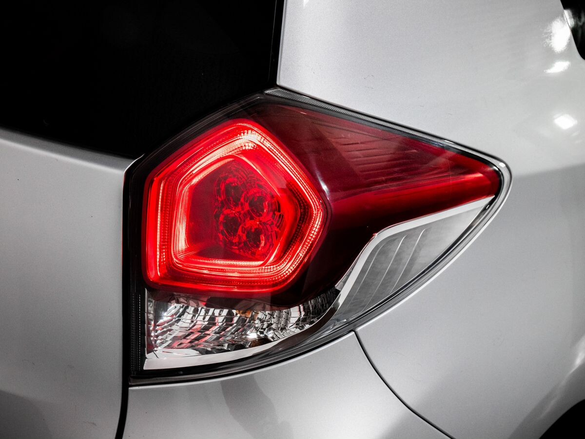 Toyota Ractis 2016 - фото автомобиля