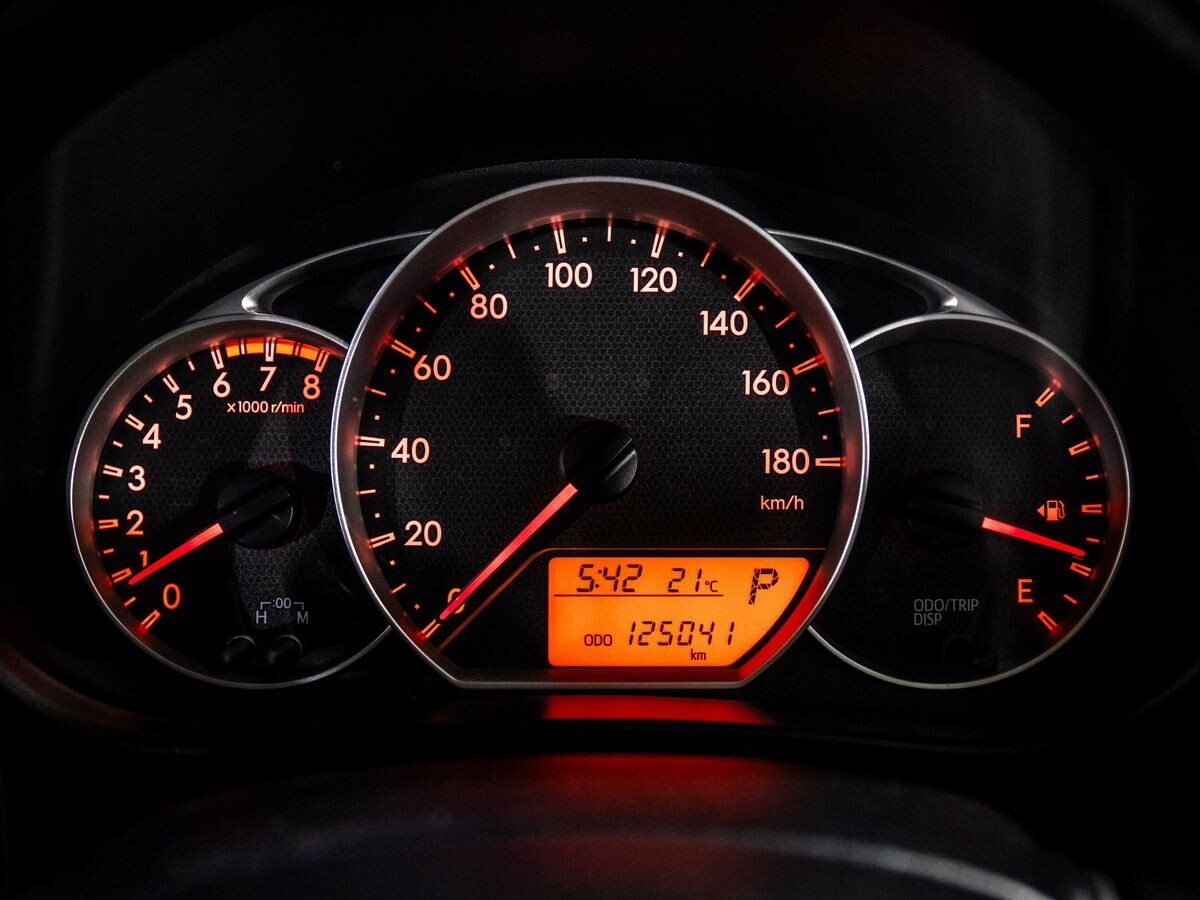 Toyota Ractis 2016 - фото автомобиля