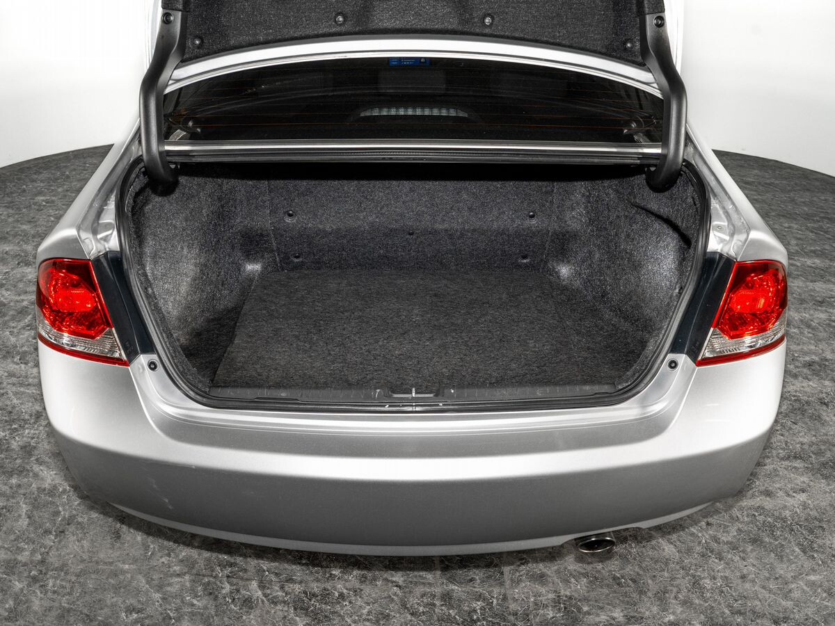 Honda Civic 2009 - фото автомобиля