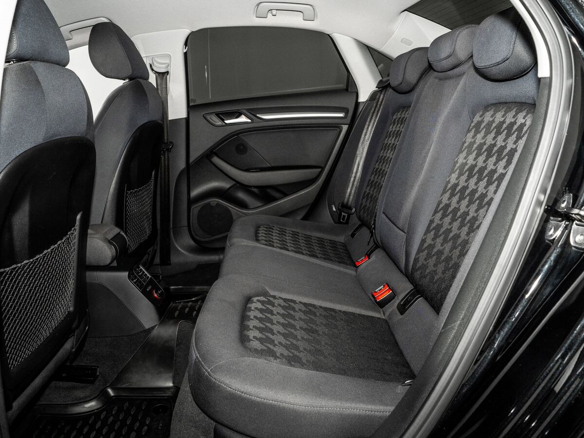 Audi A3 2013 - фото автомобиля