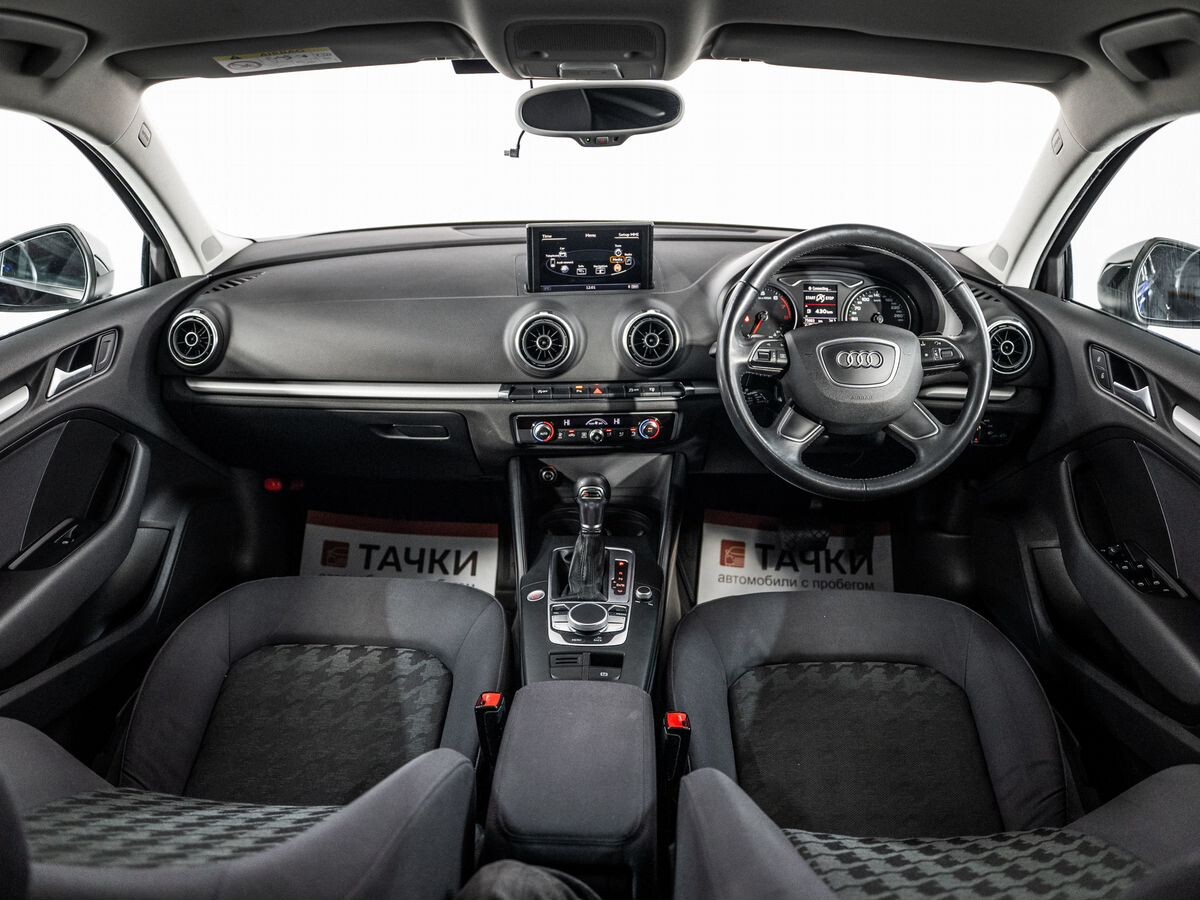 Audi A3 2013 - фото автомобиля