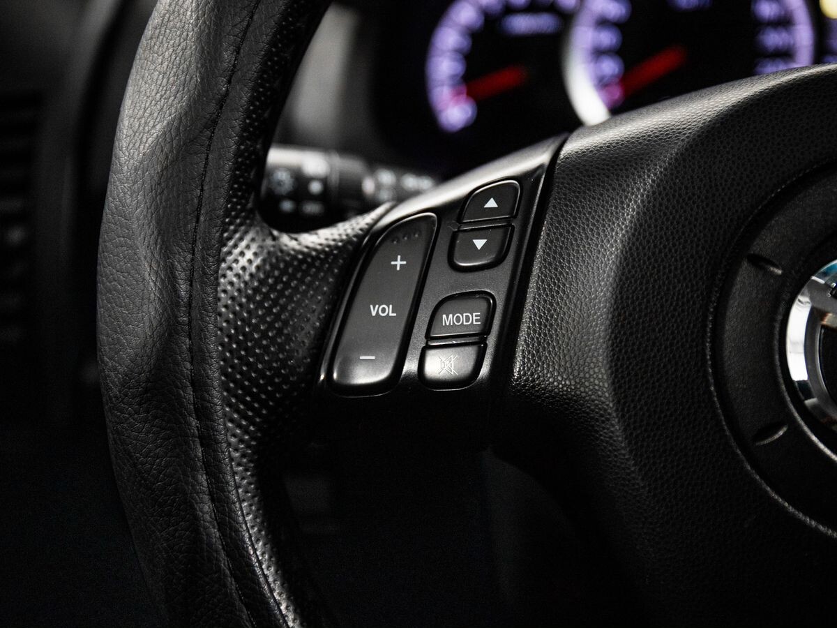 Mazda 5 2008 - фото автомобиля