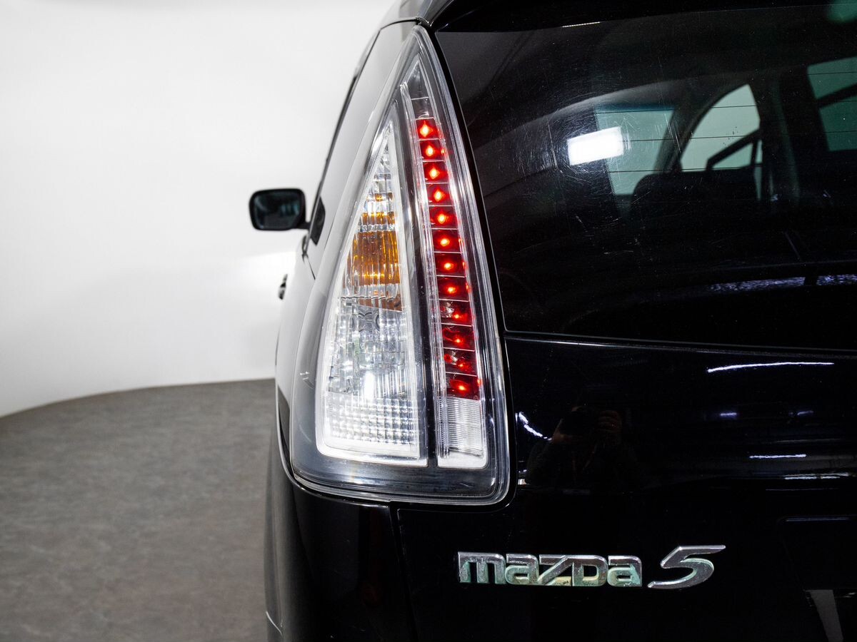 Mazda 5 2008 - фото автомобиля