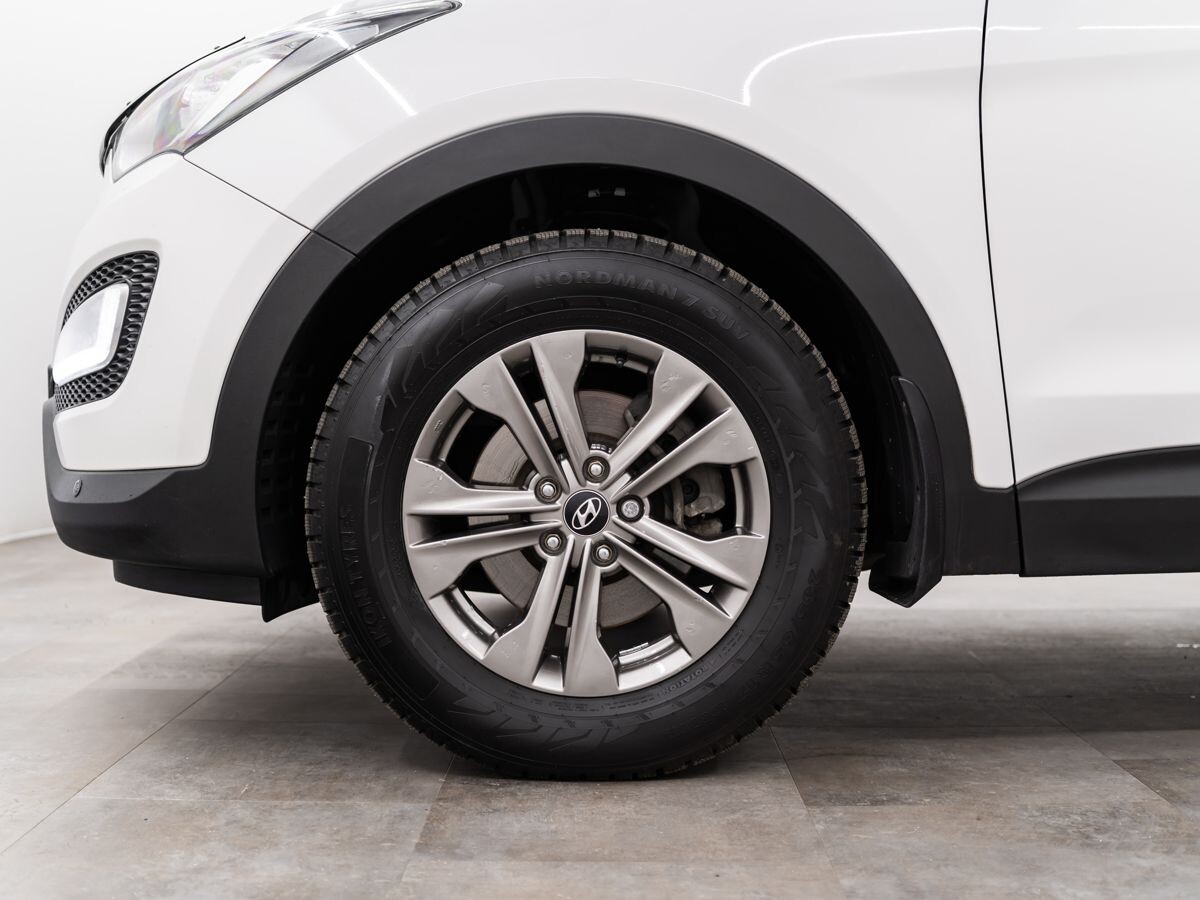 Hyundai Santa Fe 2013 - фото автомобиля