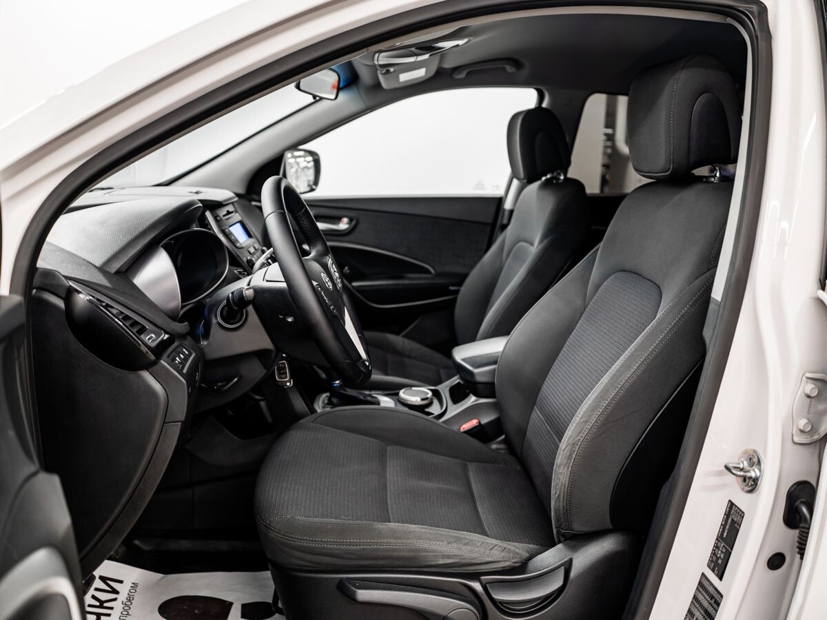 Hyundai Santa Fe 2013 - фото автомобиля