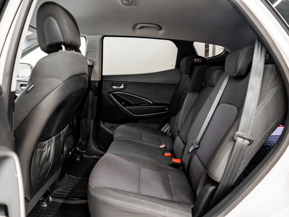 Hyundai Santa Fe 2013 - фото автомобиля