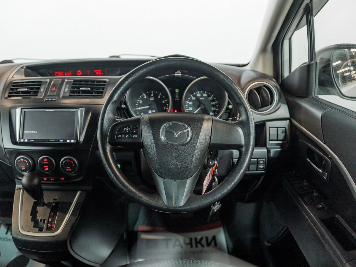 Mazda Premacy 2011 - фото автомобиля