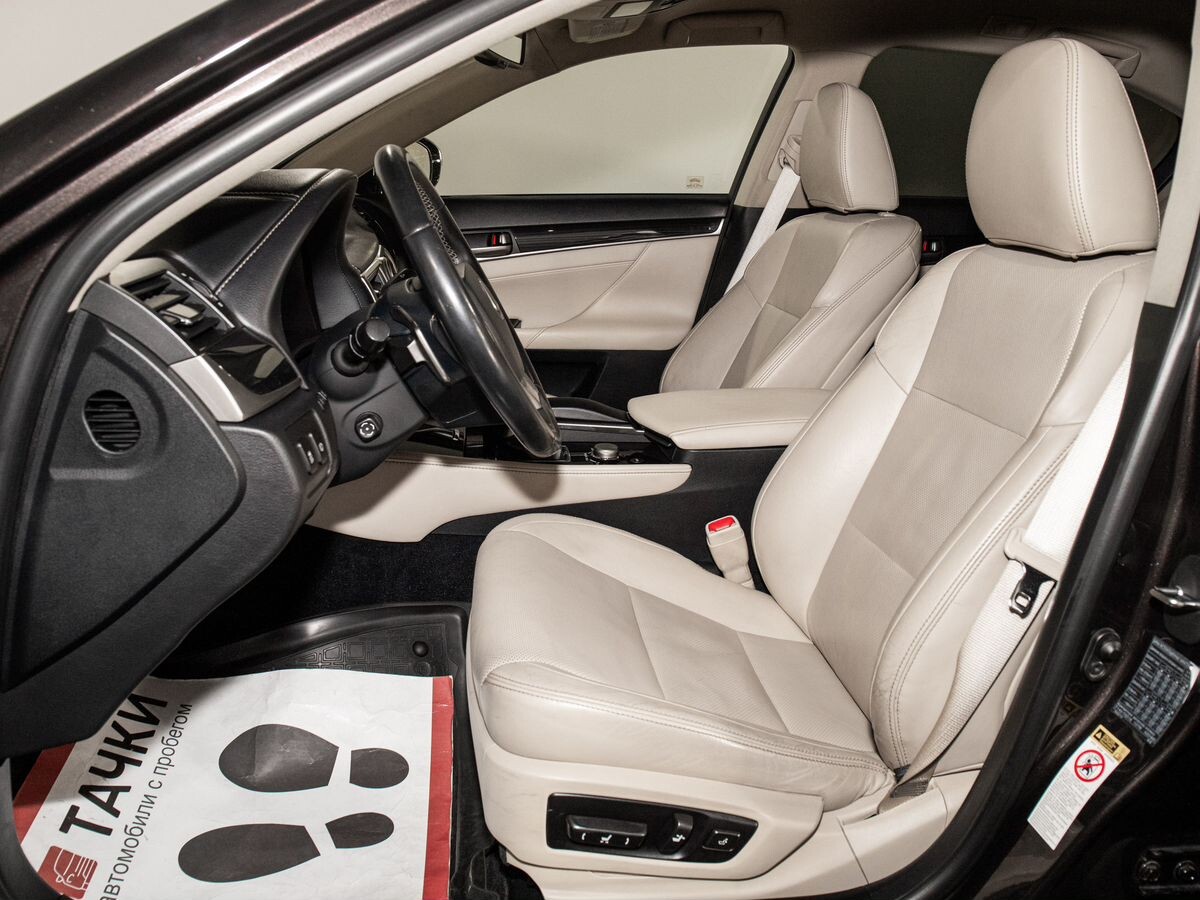 Lexus GS 2013 - фото автомобиля
