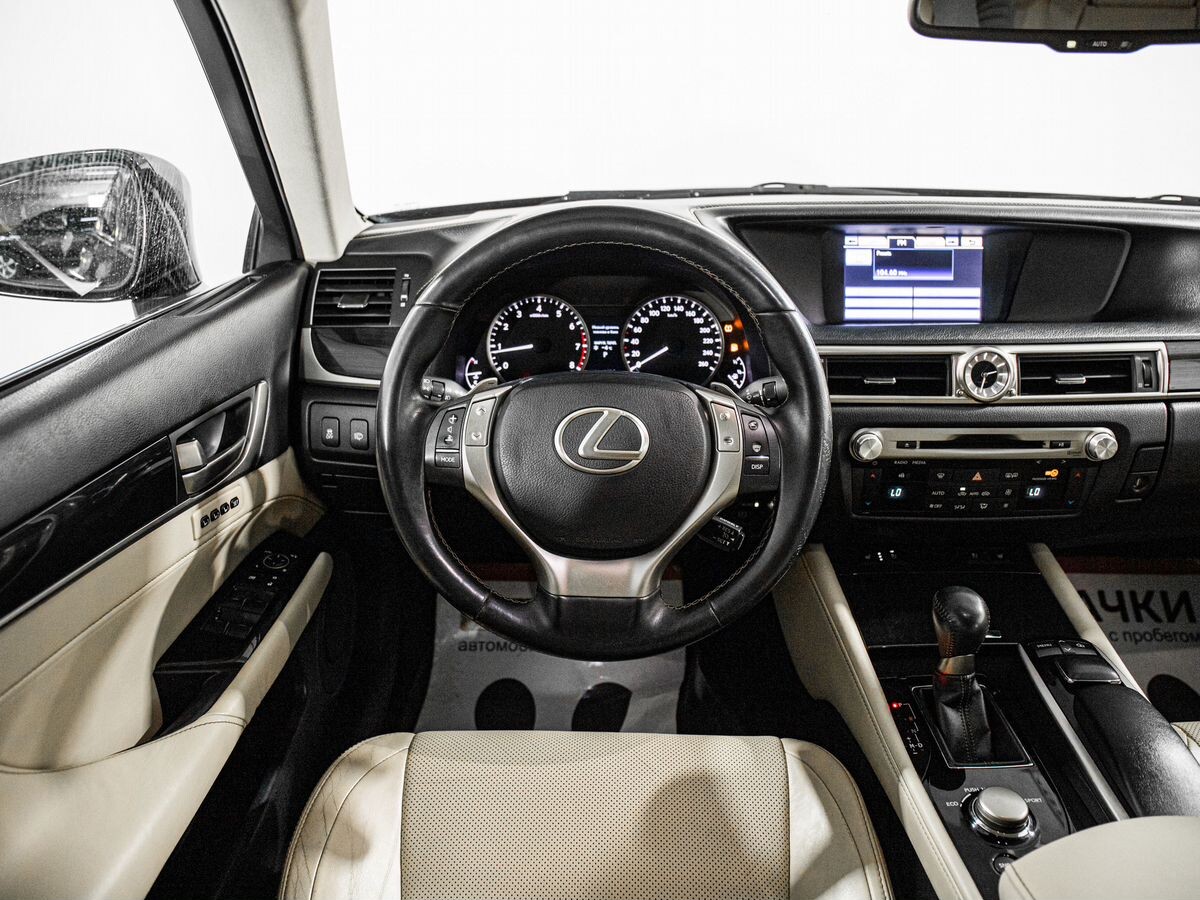 Lexus GS 2013 - фото автомобиля