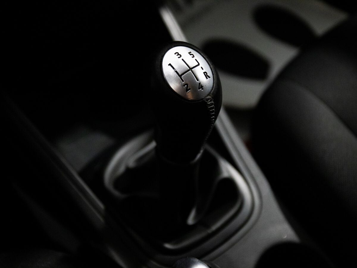 Renault Fluence 2012 - фото автомобиля