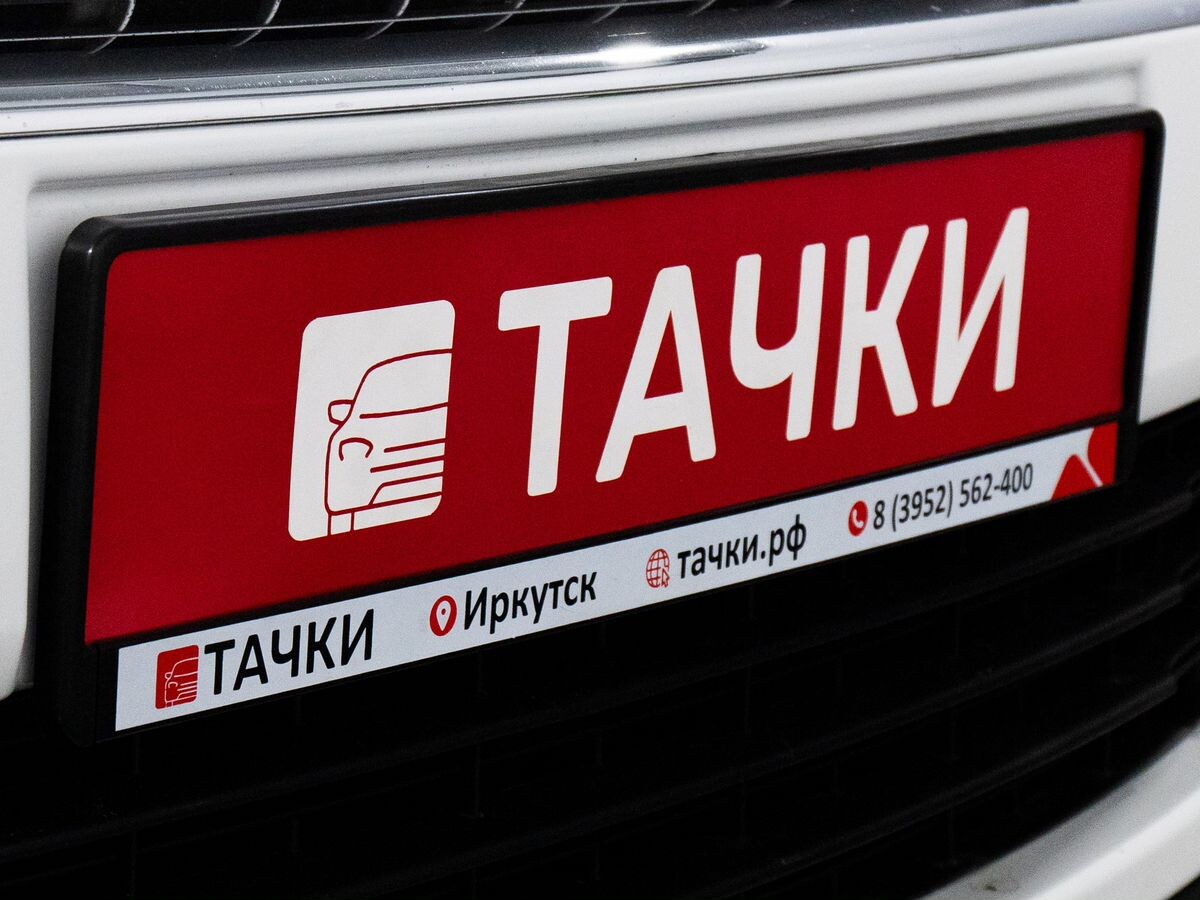 Renault Fluence 2012 - фото автомобиля