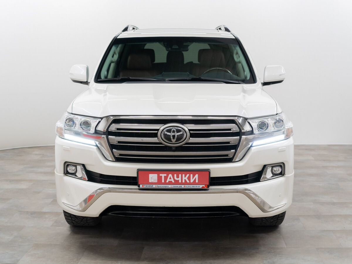 Toyota Land Cruiser 2016 - фото автомобиля