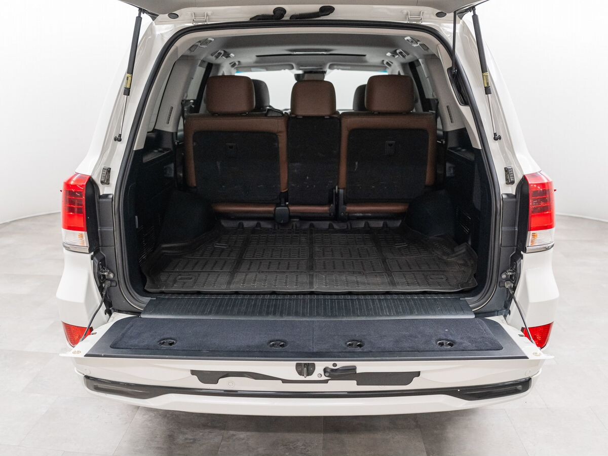 Toyota Land Cruiser 2016 - фото автомобиля