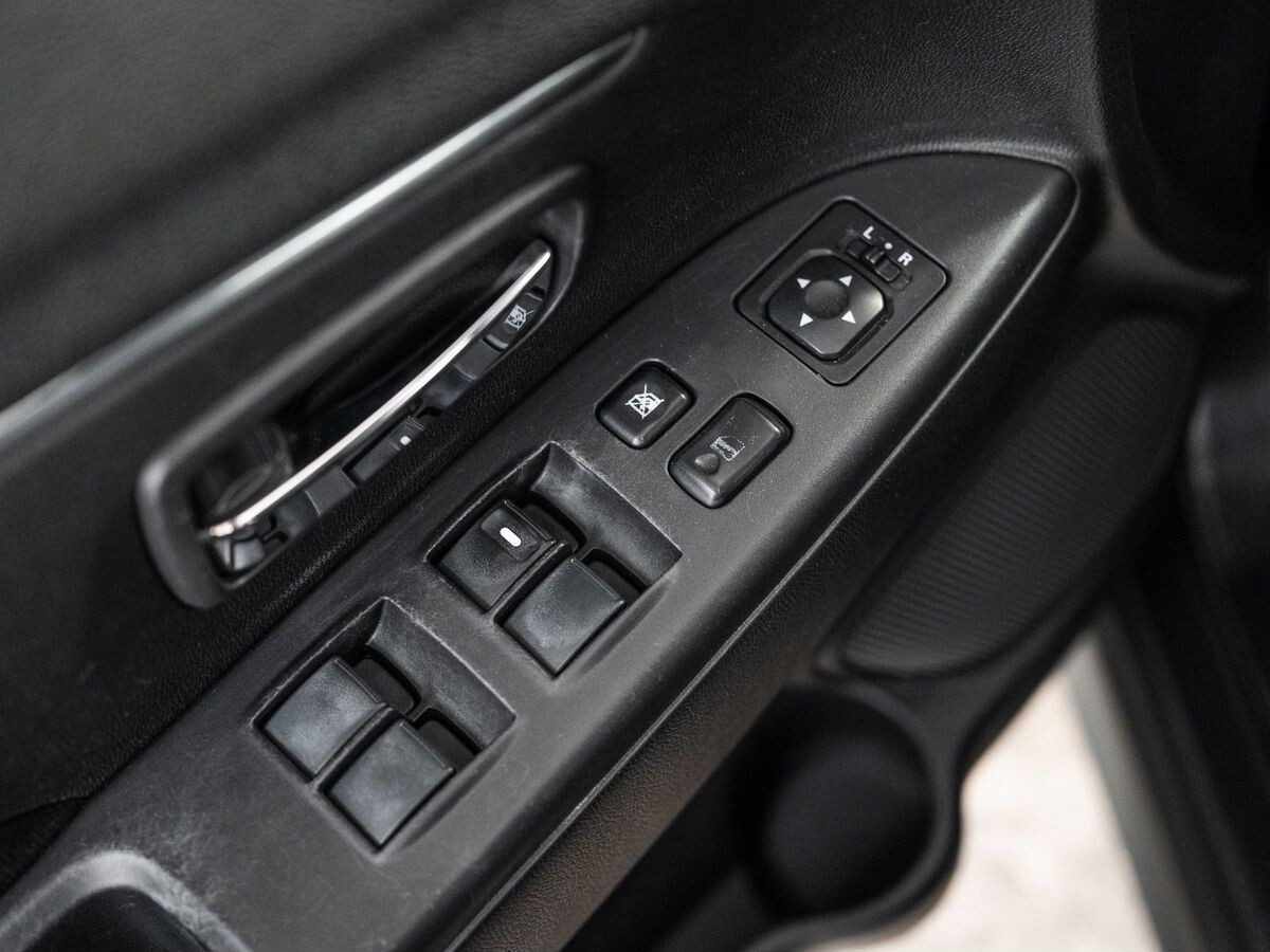 Mitsubishi ASX 2013 - фото автомобиля