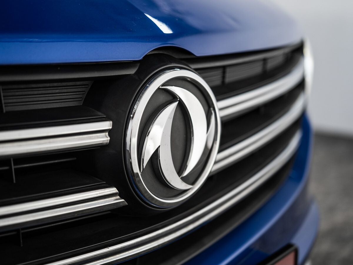 Dongfeng Fengon ix5 2018 - фото автомобиля