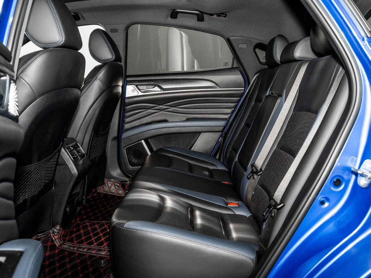 Dongfeng Fengon ix5 2018 - фото автомобиля