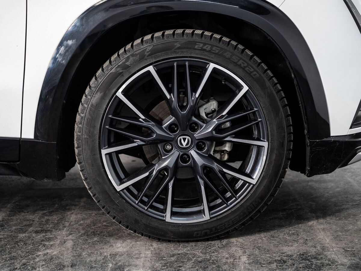 Changan UNI-T 2023 - фото автомобиля