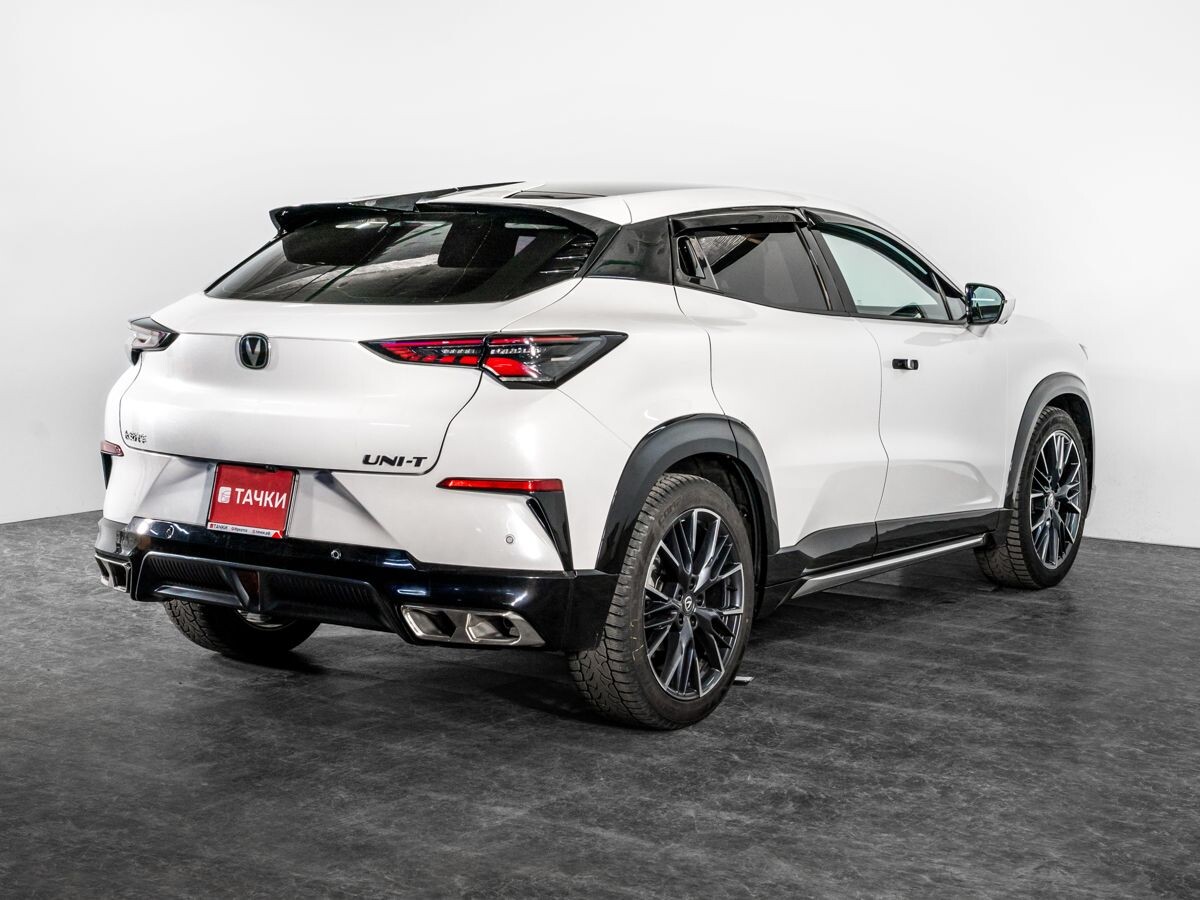 Changan UNI-T 2023 - фото автомобиля