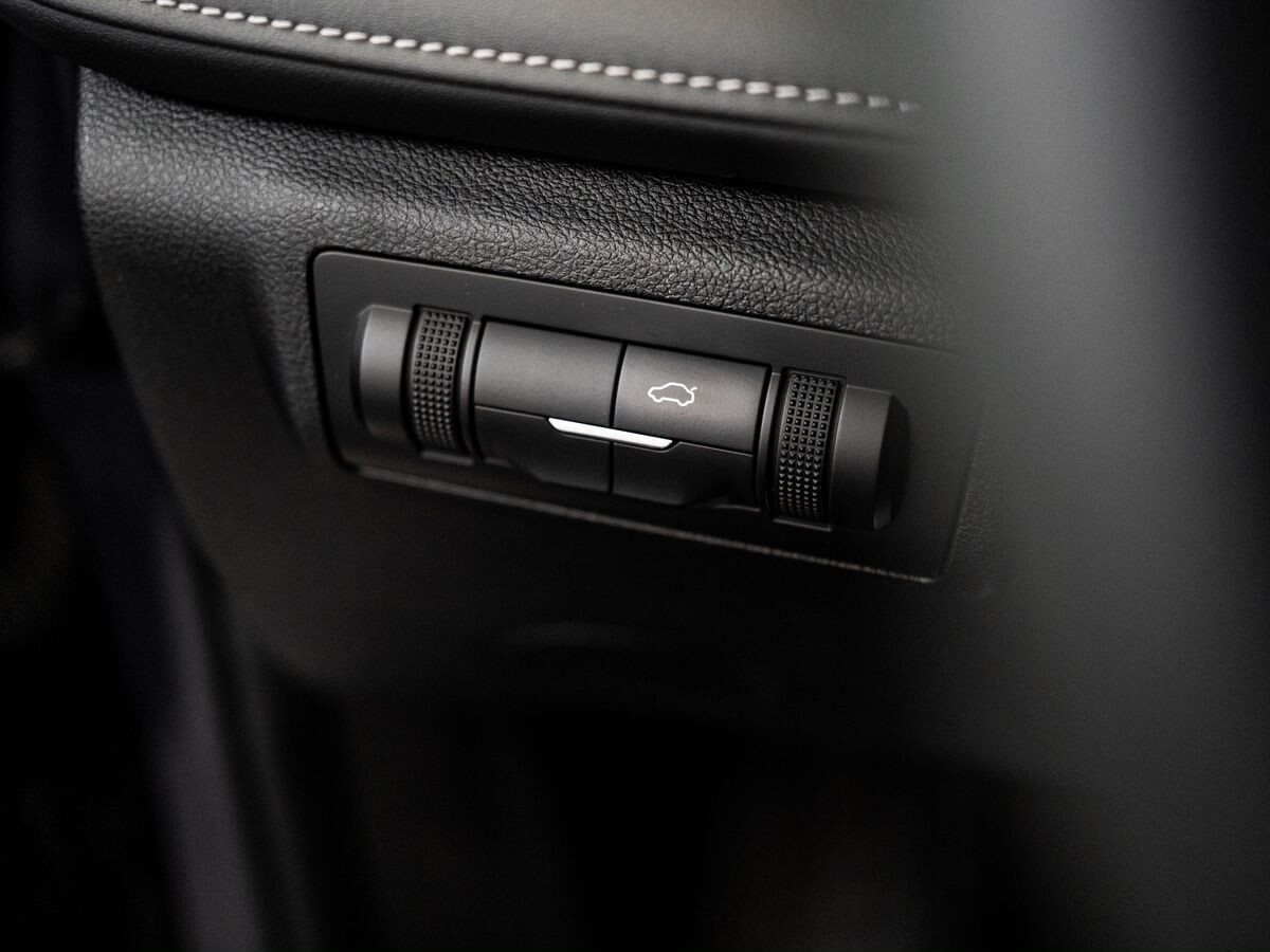 Exeed LX 2023 - фото автомобиля