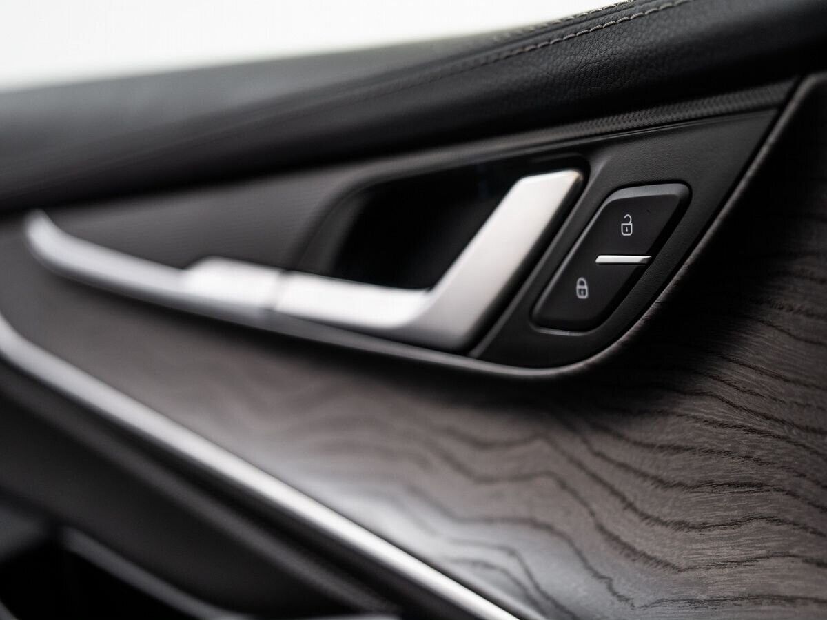 Exeed LX 2023 - фото автомобиля